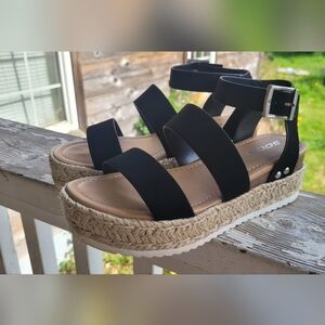 SODA strappy sandals